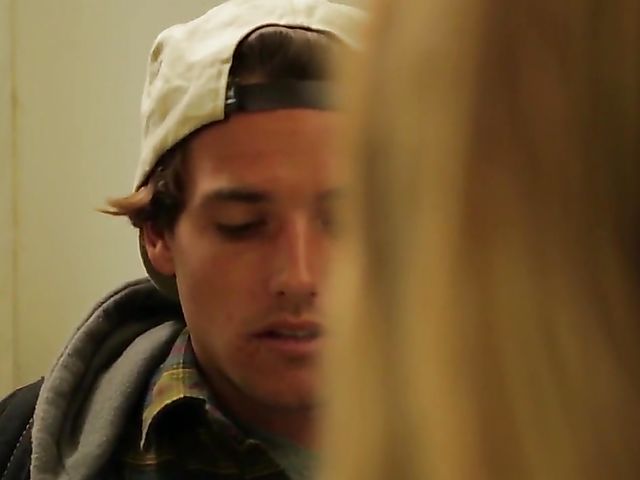 Beautiful MILF Jessica Drake fucks a boy on Christmas