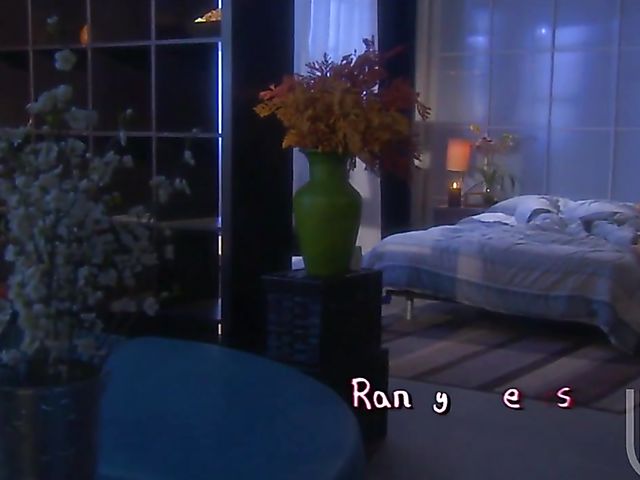 Hot blonde MILF Jessica Drake gets slammed in bed