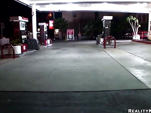 Group sex with three blondes Cara, Madison Ivy, and Madison Scott