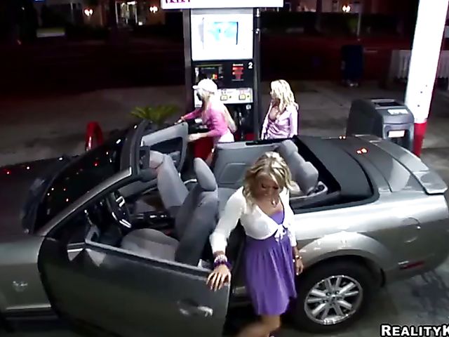 Group sex with three blondes Cara, Madison Ivy, and Madison Scott