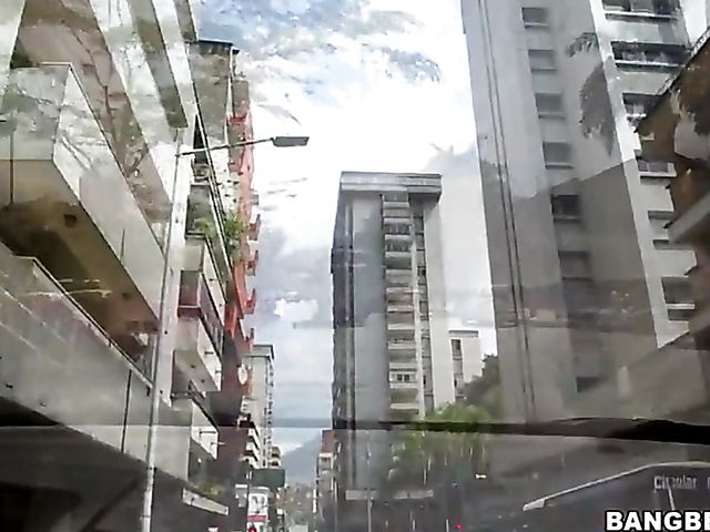 Car sex with sweet Colombian slut Suzan