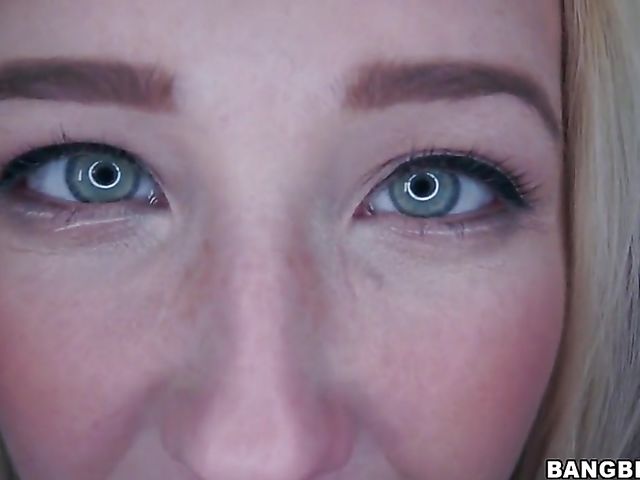 18-year-old Samantha Rone gets fucked on her bed