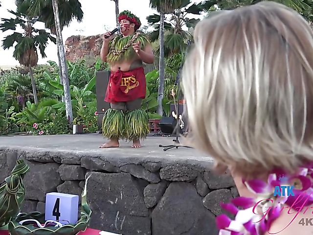 A day with blonde skinny GF Emma Hix