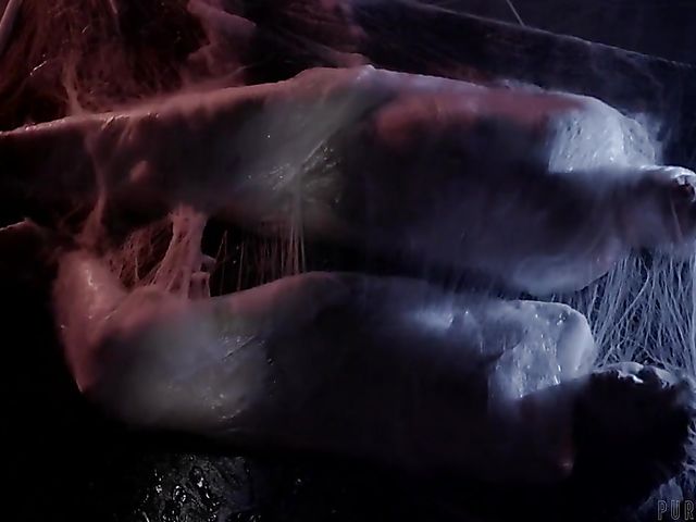 Horror foursome with wet and messy Adriana Chechik and Kristen Scott