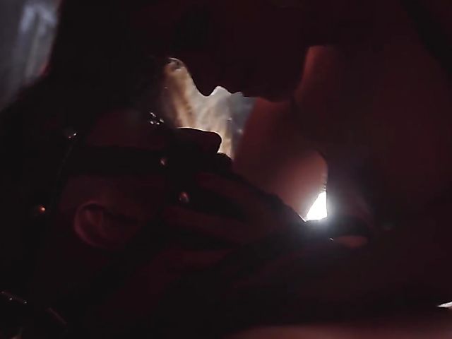 Big tits mistress Marta Lacroft wants to get fucked