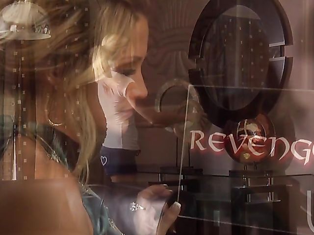 Big tits glasses woman Krissy Lynn gets down and nasty