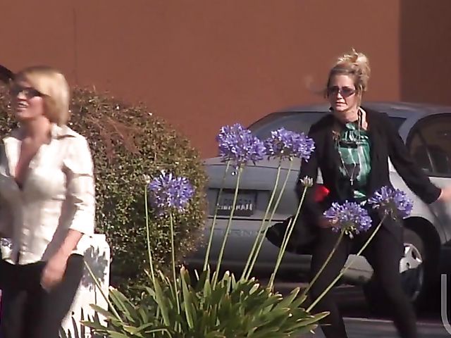 Big tits glasses woman Krissy Lynn gets down and nasty