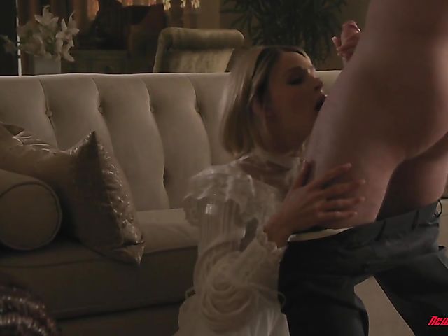 Emma Hix's pretty pussy is for James Deen 