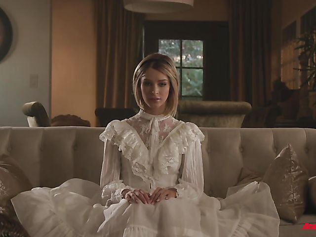 Emma Hix's pretty pussy is for James Deen 