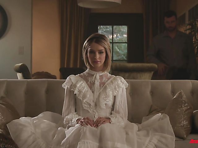 Emma Hix's pretty pussy is for James Deen 