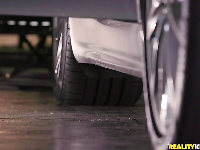 Foursome with sexy brunette girls Lenna Lux and Stephanie West  