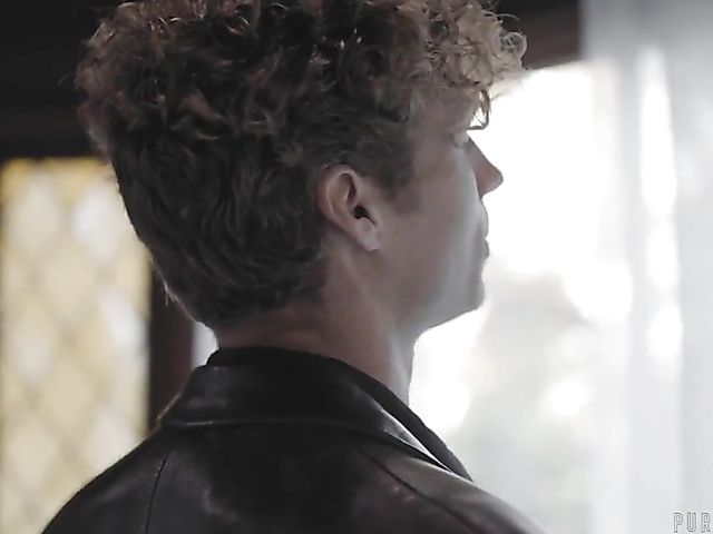 Whitney Wright gets fucked hard by Michael Vegas