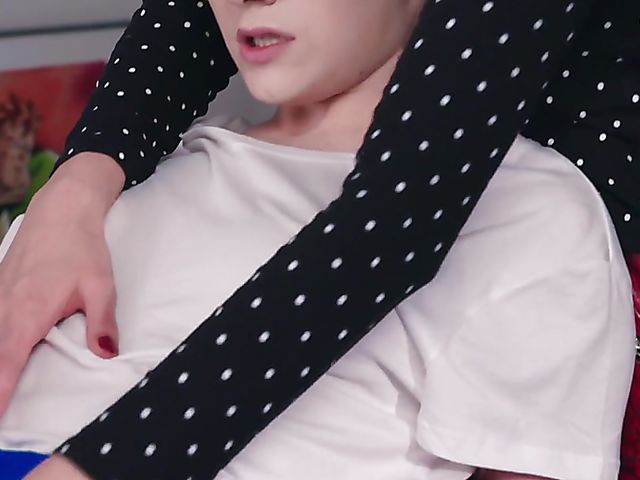 Lesbian Mia has a strapless dildo to fuck that geek girl