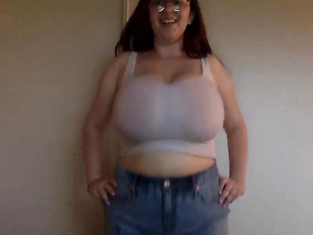 Monster boobs fattie in wet-t-shirt