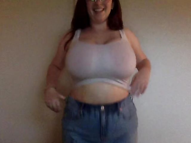 Monster boobs fattie in wet-t-shirt