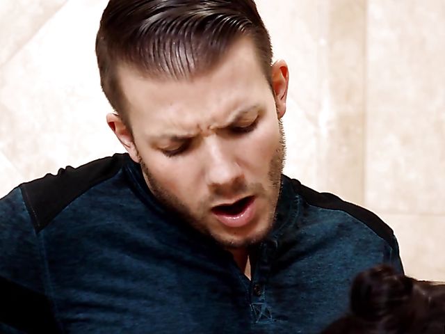 Easy Whitney Wright with small boobs gets down and nasty