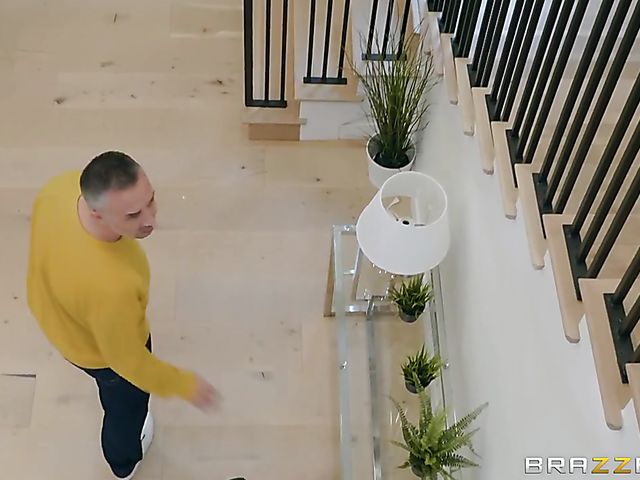 Gorgeous asian Kendra Spade gives Keiran Lee what he wants