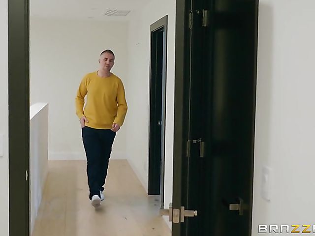 Gorgeous asian Kendra Spade gives Keiran Lee what he wants