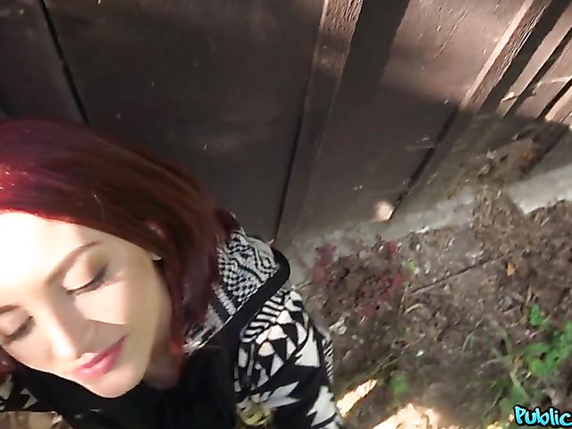 Outdoor POV fun with easy redhead Lola Fae