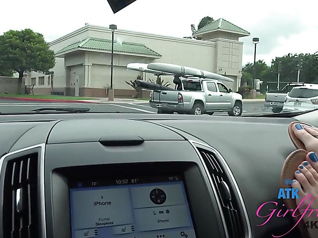 Naughty teen Brooke Haze shows her feet and cunt in the car