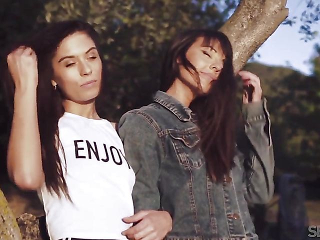 Lorena B and Sabrisse A outdoor lesbian fun