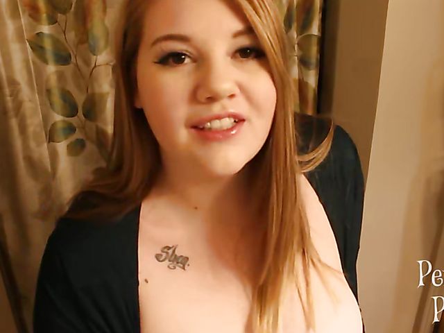 Cute BBW Penelope Peach POV with a dildo