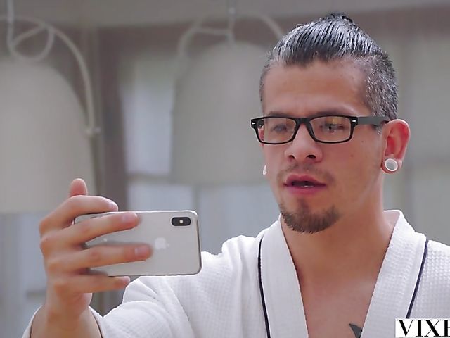 Two girls one guy action with sweet Jaye Summers and Alex Blake