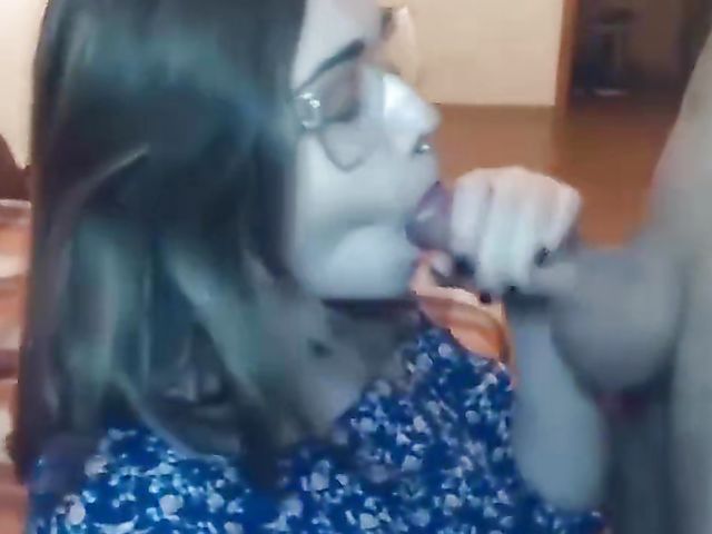 Amazing amateur blowjob and cum on glasses