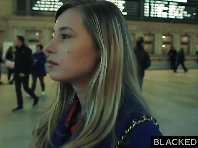 Carolina Sweets BBC interracial fun with Julio Gomez