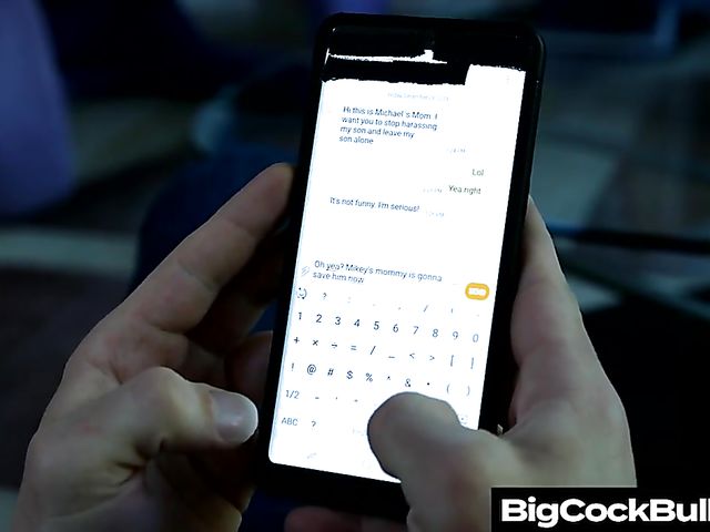 Sexy MILF Alana Cruise loves Bruce Venture's big gun