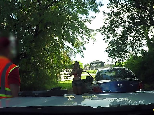 Outdoor sex on the side of the road with Alexa Mia Nicole