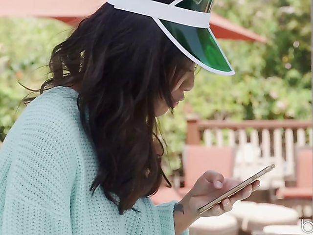 Shower lesbians Honey Gold and Mercedes Carrera 