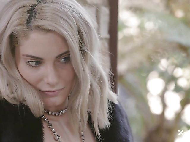 Awesome fuck with small tits blonde Nella Jones