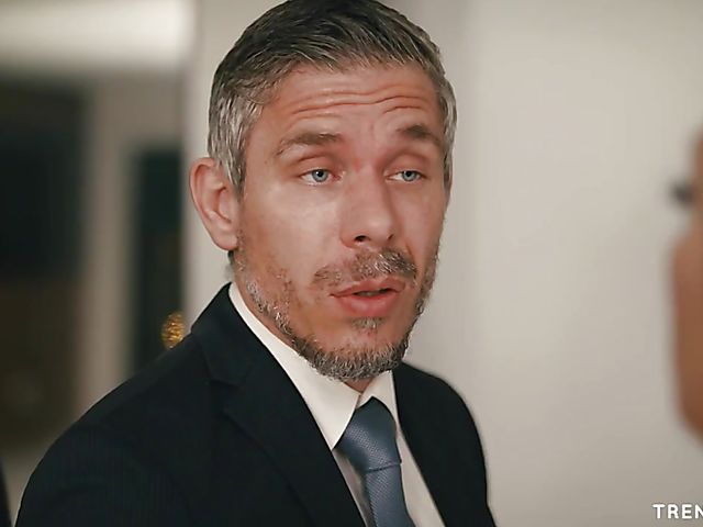 Hot evening with busty brunette Melina Mason