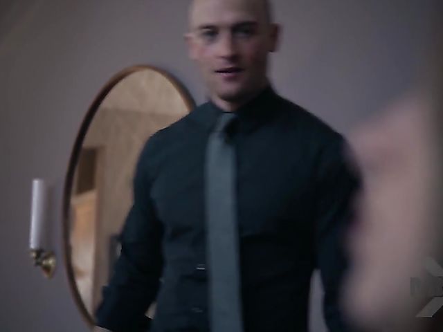 Kristen Scott needs proper sex and that tattooed guy can give it to her