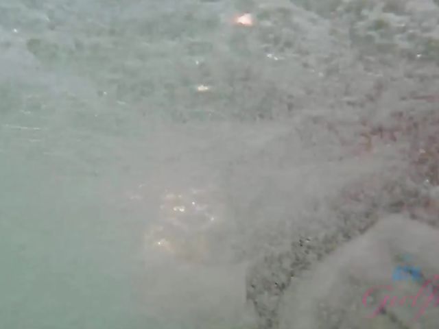 Hairy girlfriend Niki Snow is naked on the beach