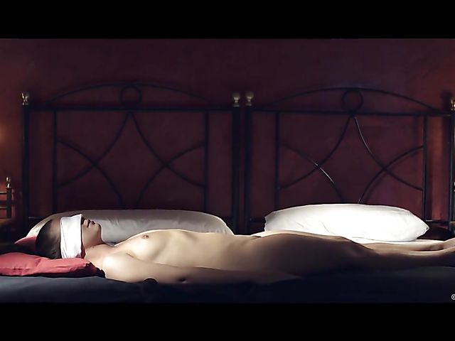 Lesbian blindfold 3some with kinky Cherry Kiss