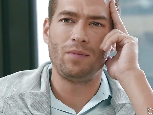 Hypnotized fuck with good looking Ivy Wolfe