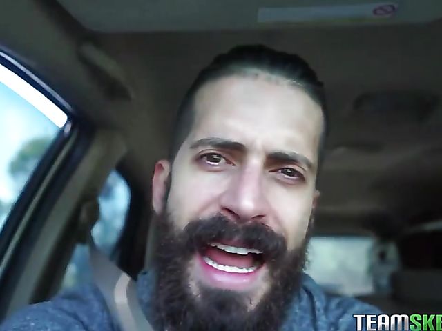 Mis Monroy is proud of her huge colombian ass