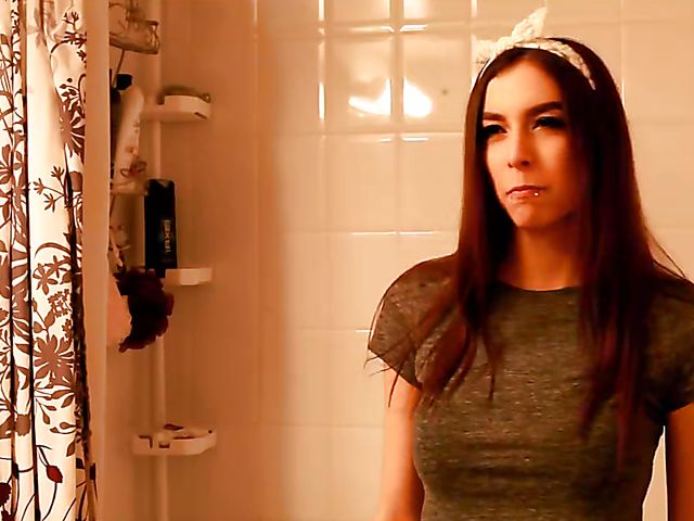 Shower sex with his stepsis and anal in bed