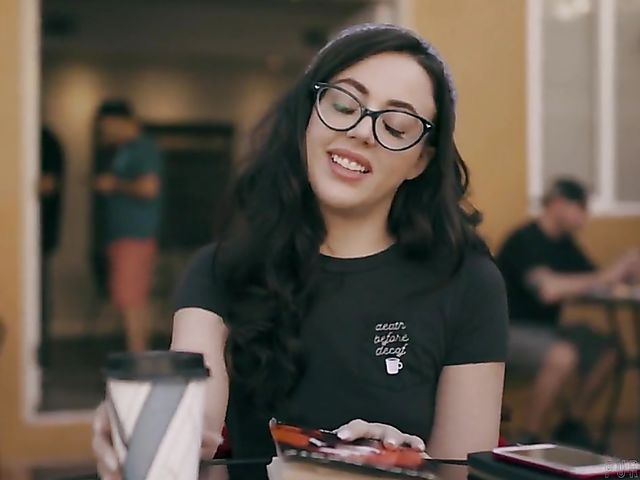 Whitney Wright - Girl and doll sex Tommy Pistol will never forget