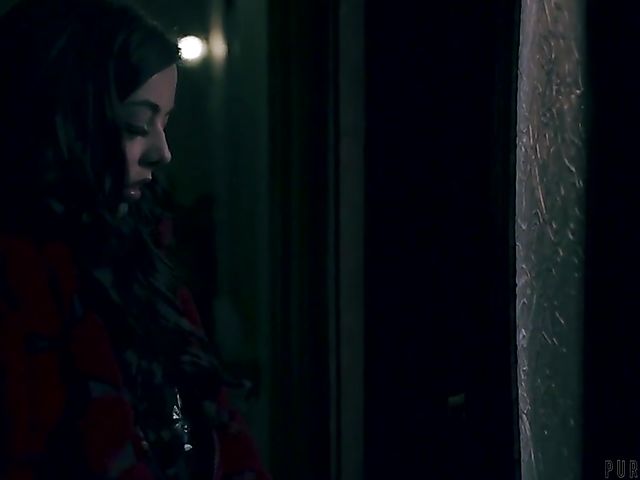 Whitney Wright - Girl and doll sex Tommy Pistol will never forget