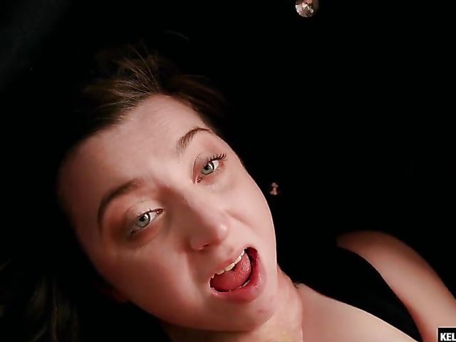 Cameron Minx -  Eager teen pounded in the morning