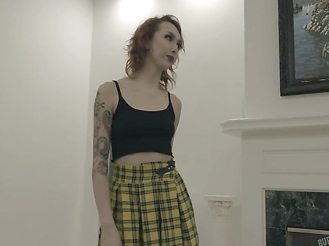 Redhead tattoo girl Emily Blacc gets her pussy used