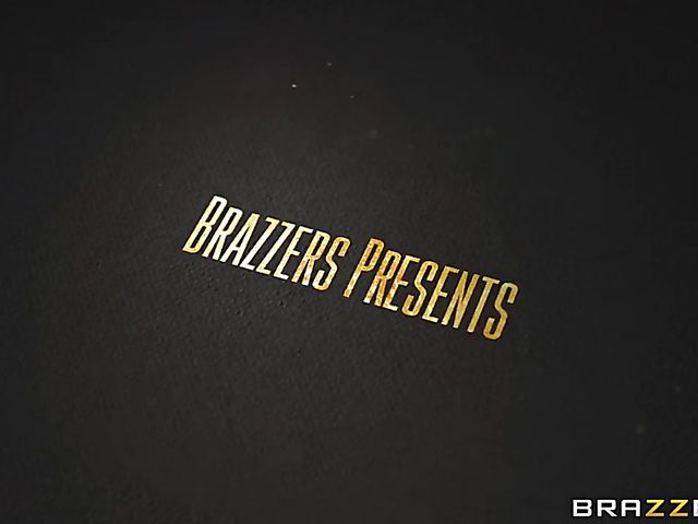 London River's big wet ass was made for anal