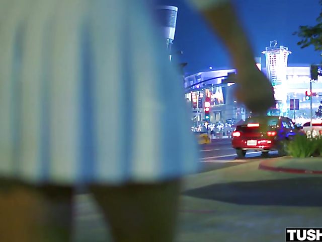 Awesome anal fuck with juicy Abella Danger