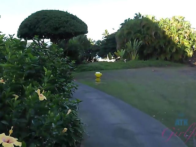 Traveling with small tits blonde Riley Star