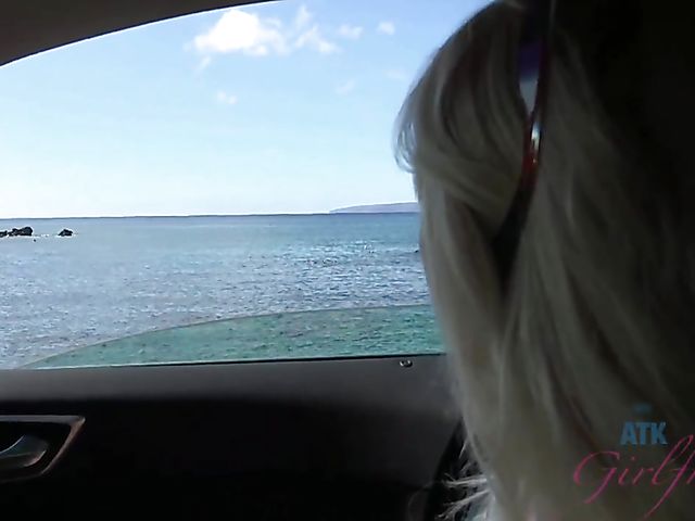 Traveling with small tits blonde Riley Star