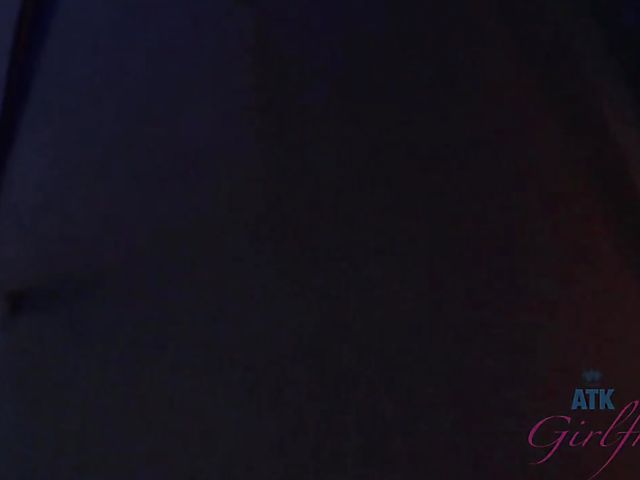 Traveling with small tits blonde Riley Star