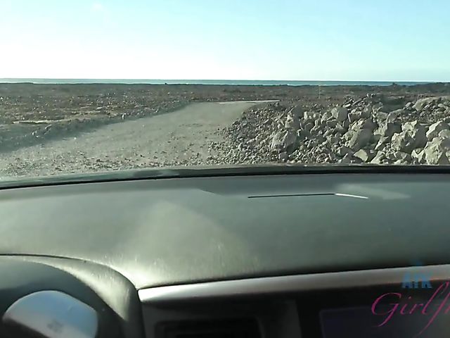 Bikini beach girl Emma Hix gets naughty